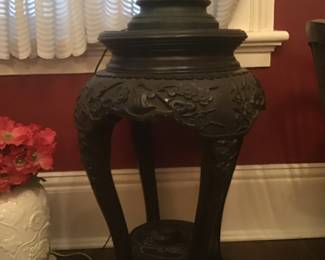 Pedestal 