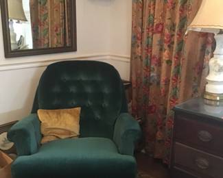 Green arm chair 