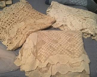 Lace tablecloths
