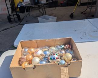 Christmas Decorations 