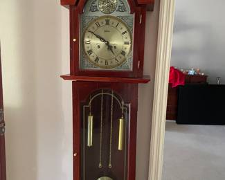 grandmother clock