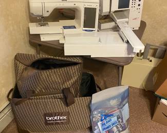 Brother Sewing & Embroidery  Dream Machine, WITH Embroidery Hoops, Booklet, Carry Case/Rolling Case
