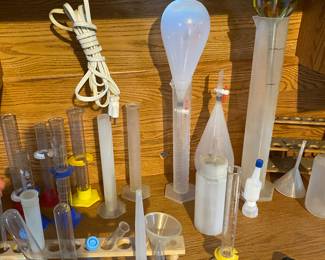 Pyrex Beakers Funnels, Lab Flask, Test Tubes
