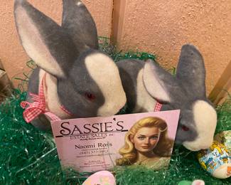 Spring is Coming. .SASSIE's is BOOKING Almost May!!