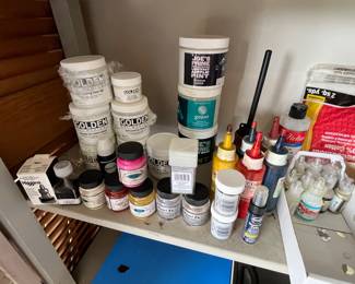 Art supplies 