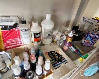 Art supplies