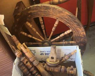 Antique spinning wheel