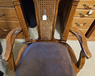Desk chair