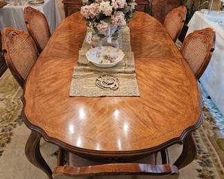 Dining table and 8 chairs, 2 leaves