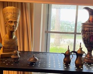 Middle eastern decor pieces