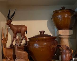 More pottery and wooden decor items