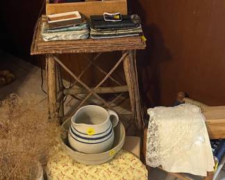 Cozy country cottage vibe - great decor pieces