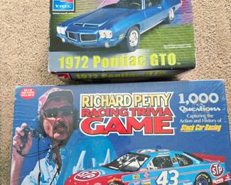 ERTL Model
1998 Richard Petty Game - NIB