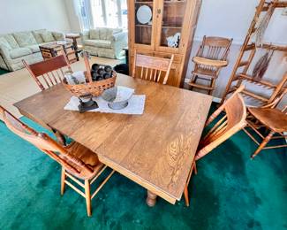 Antique Oak kitchen table w/7 leaves and 5 chairs  