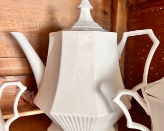 Independence Iron Stone Castleton Japan - Tea pot w/cream & sugar