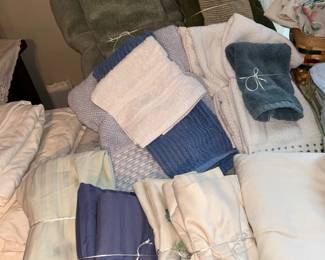 Linens and towels 