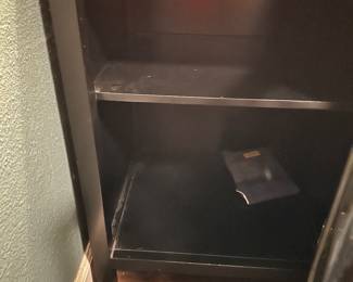 #97 - $80 - Pair of glass front night stands 26Hx16Dx19w