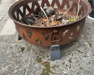 #63 - $60 - Round Fire Pit 30"R x 15"H