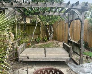 #64 - $300 - Arbor & Outside Bed w/cushions