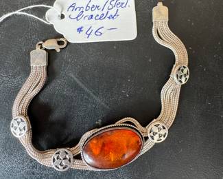 #N - $46 - Sterling bracelet with oval amber 7"L