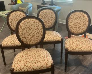 #16 $800 Solid Wood Dining Table w/extentions 88wx39dx29h   4 chairs 22wx21dx38h	
	French Provencal style 