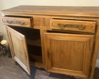 #17 $900 French oak Buffett 55wx19dx40h