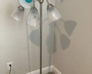 #37 $44 Groovy floor lamp 56h
