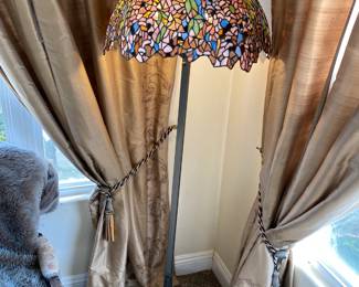 tiffany lamp