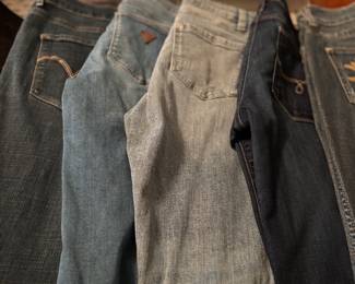 Women’s jeans