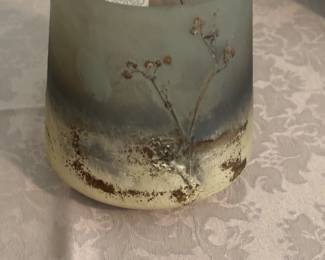 Candle holder