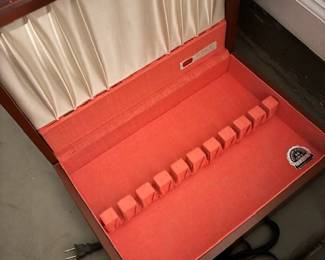 Flatware box 