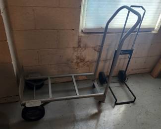 Hand truck