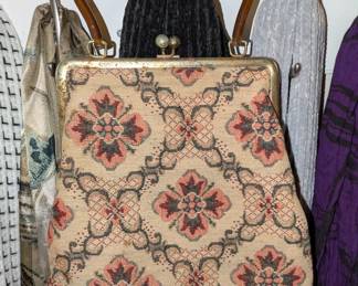Vintage purse