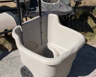 Rolling garden cart