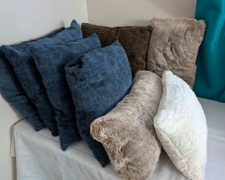 Decorative pillows