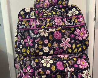 Vera Bradley Travel Set (4)