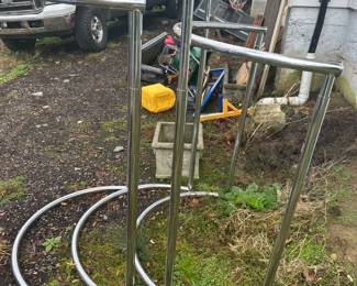 Clothing rack