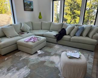 ottomans & decorative rug