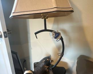 Table lamp