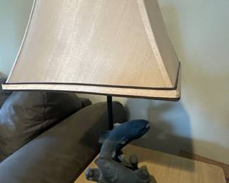 Table lamp