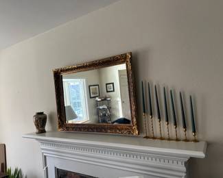 Wall mirror
