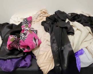 Large Mystery Lot Of Scarfs