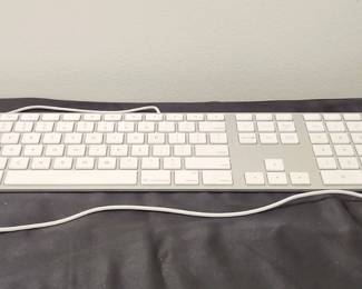 Apple Mouse and Keyboard 