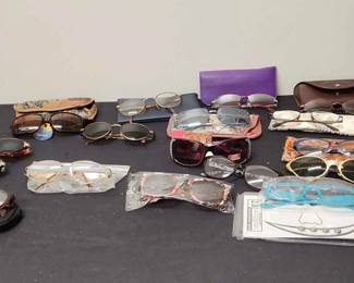 Sunglasses and Reading Glasses Lot