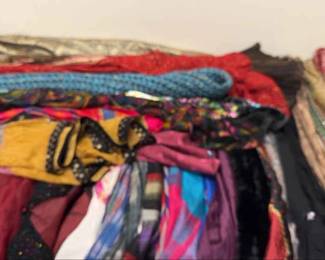 36 Scarfs