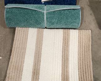 Like New Rug Lot
