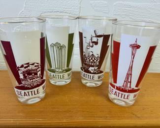 Vintage Seattle Worlds Fair 1962 Glasses 