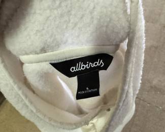 Seems pretty roomy for a large,,,,