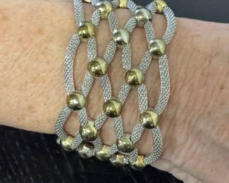 Stunning Magnetic weave Bracelet