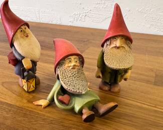 LEPI original woodcarvings Dwarfs